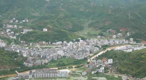 ���˴���(zh��n)���Ɂ�����ɫ