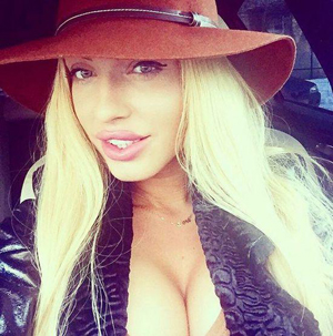 ���һ��Ů���տ����s־�����ϸ�